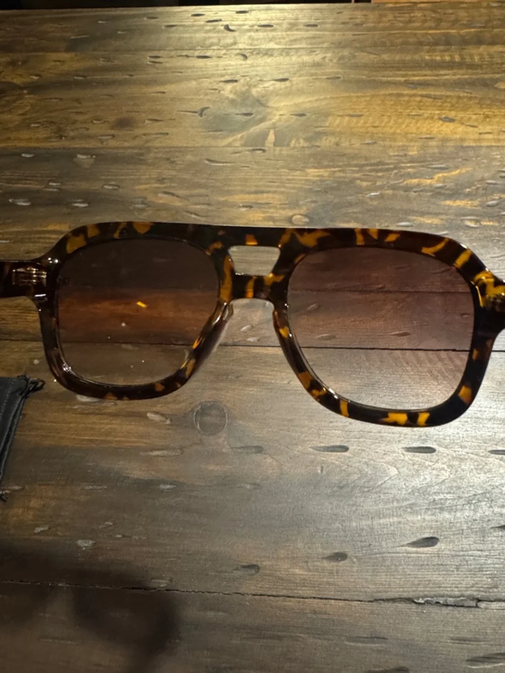 Tortoiseshell Rectangle Aviator Sunglasses - Brown Lenses - Picture 5 of 8